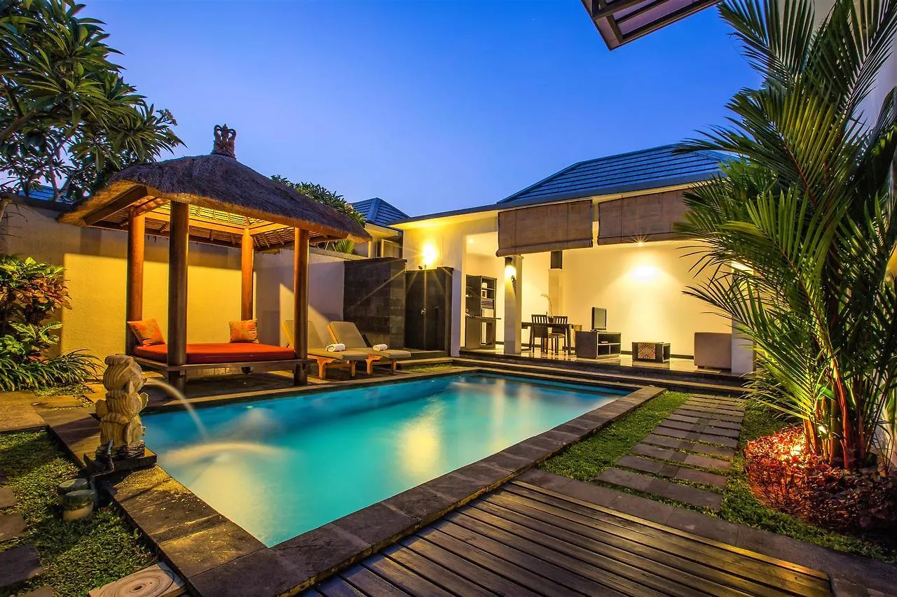 La Villais Kamojang Hotel Seminyak Resort